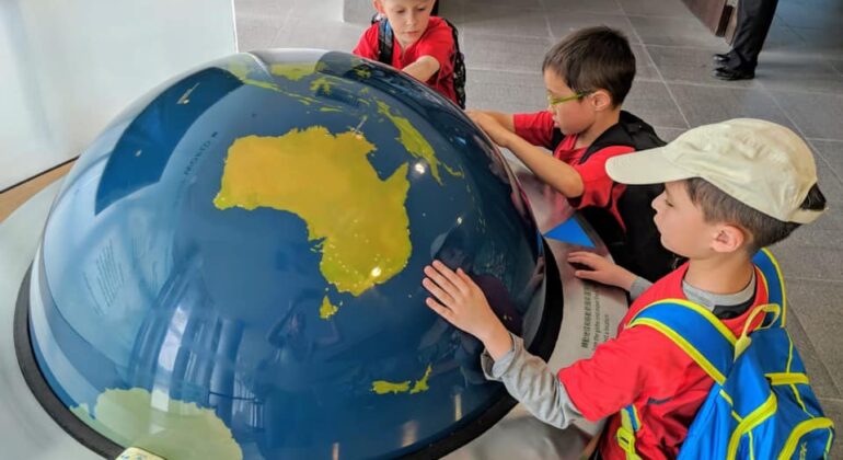 55726119_10156496952854563_639878036077936640_n